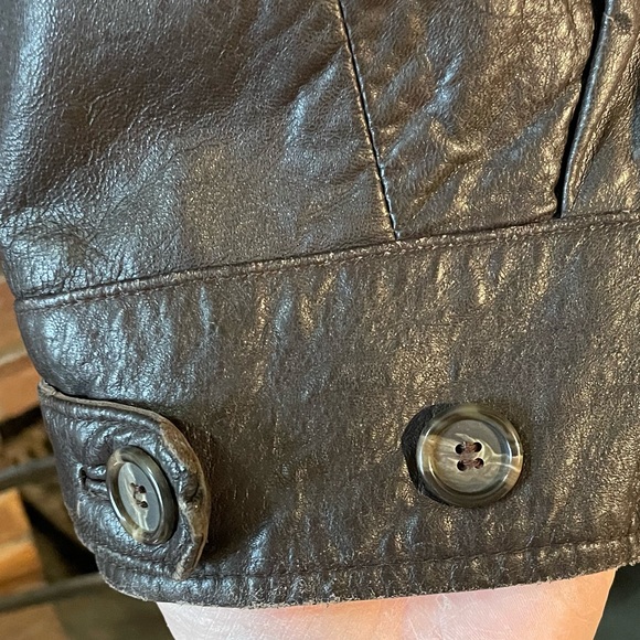 Short(to waist) bovine/bull hide bomber button up, Lge by J.Persy for Marvin Ric - Picture 8 of 15